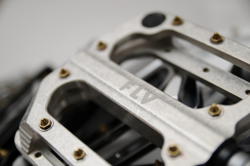 【新品未使用】FLV バタフライペダル　レッド 新品未使用】FLV バタフライペダル レッド FLV Butterfly PEDAL